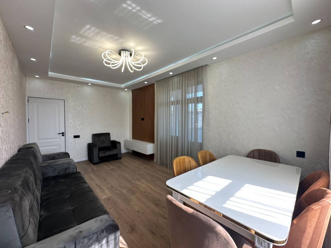 Satılır 2 otaqlı köhnə tikili 65 m² — Mənzil, Bakı (3)