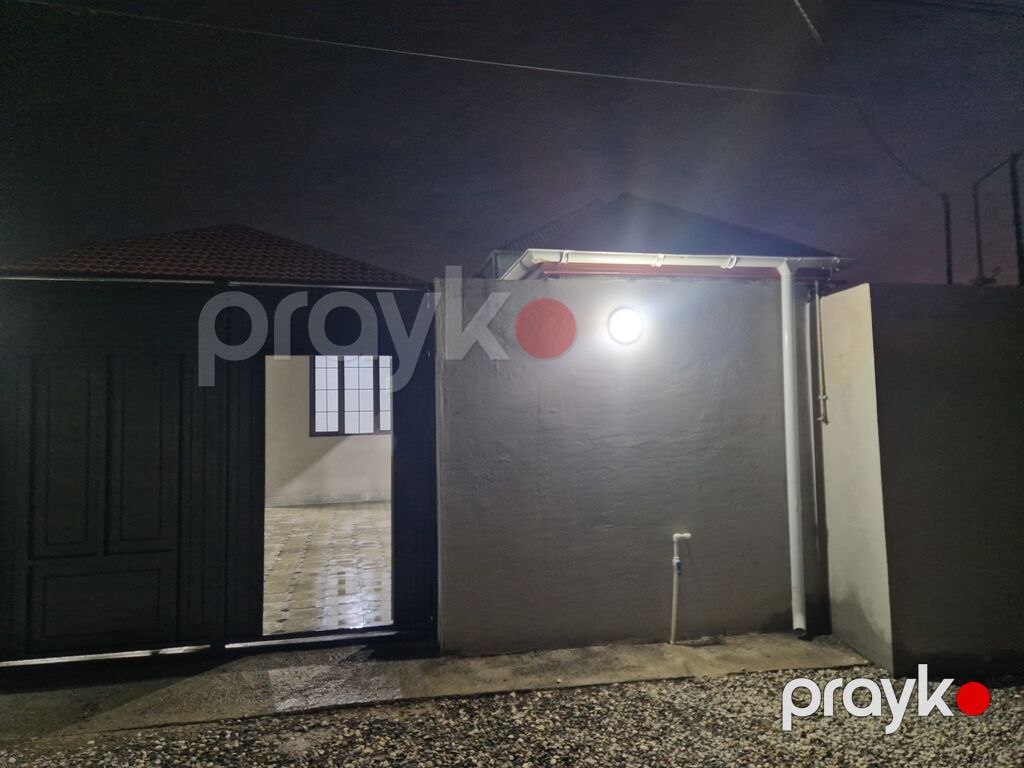 Həyət evi – müstəqil tikili - Tam hasarlanmış, darvazalı həyət — Ev, villa, Bakı (6)