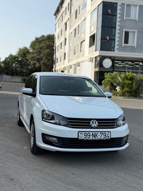 Volkswagen Polo, 1.6 L, 2015 il, 330 000 km — Lənkəran