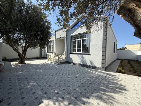 Satılır 4 otaqlı həyət evi/bağ evi 150 m² — Bakı