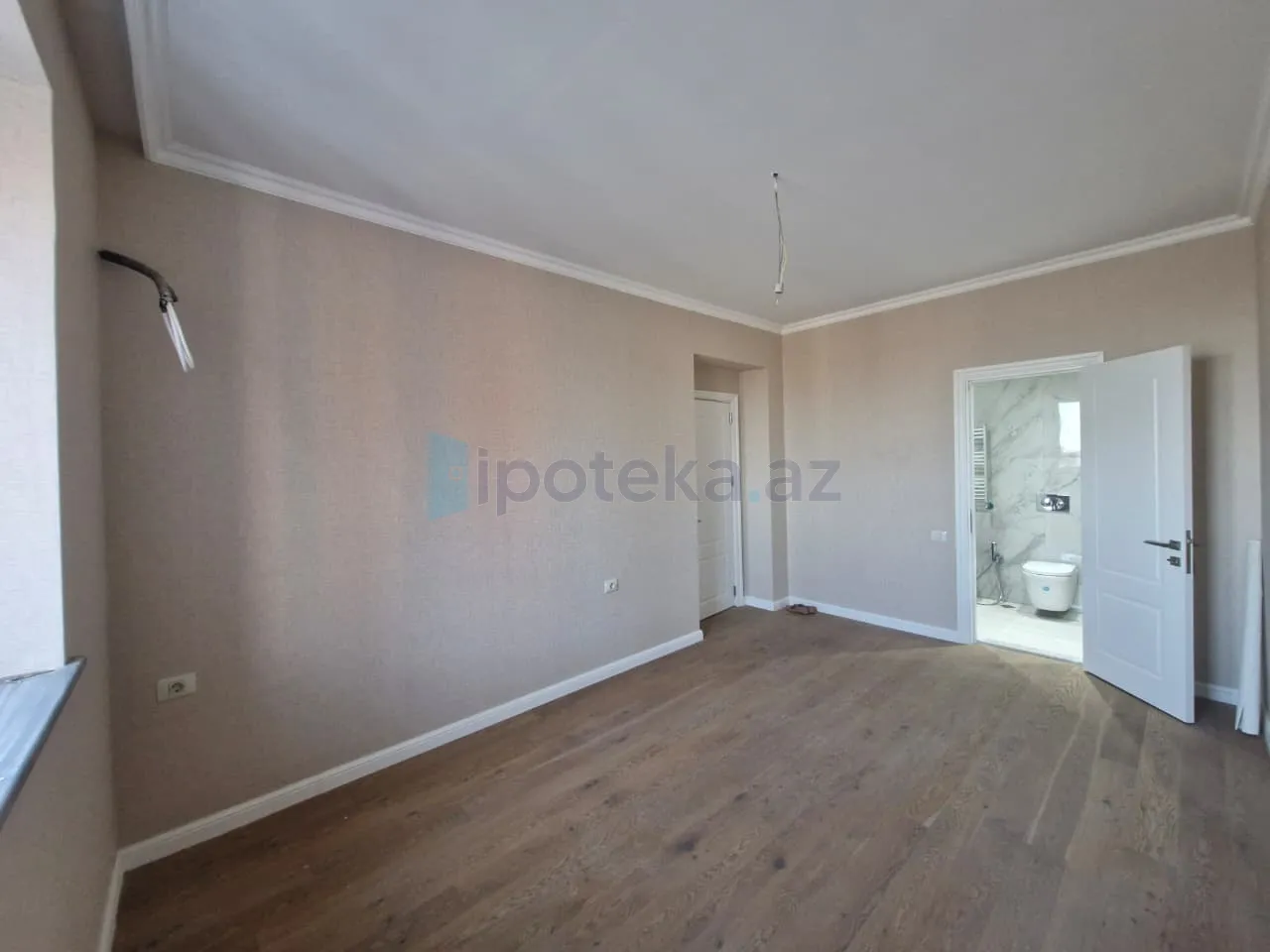 Satılır: 4 Otaq, Yeni tikili, Nəsimi r., 2-ci mkr q., 120.00 m² — Mənzil, Bakı (6)