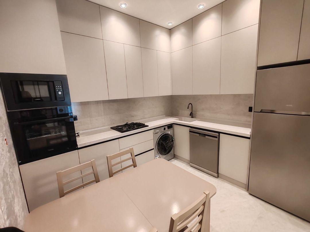 İcarəyə verilir 2 otaqlı yeni tikili 97 m² — Mənzil, Bakı (4)