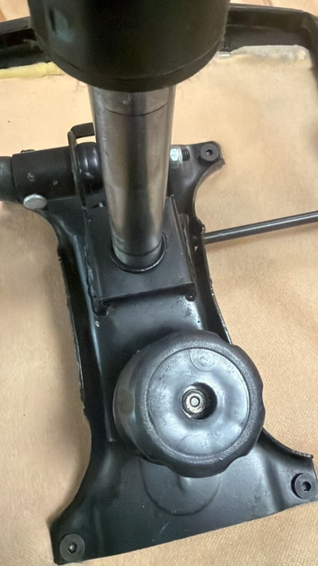 Kreslo temiri ve uzlenmesi adres geliriy — Ofis mebeli, Bakı (2)
