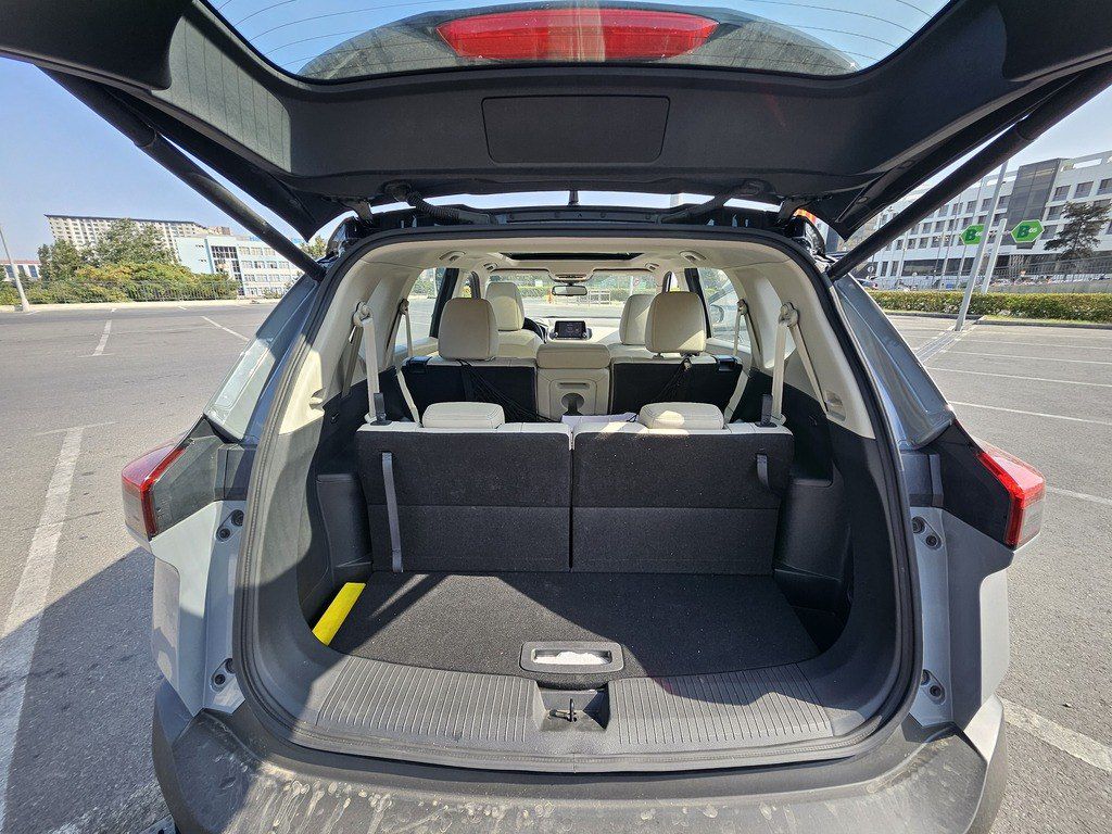 Nissan X-Trail, 2.5 L, 2023 il, 18 000 km — Avtomobillər, Bakı (11)