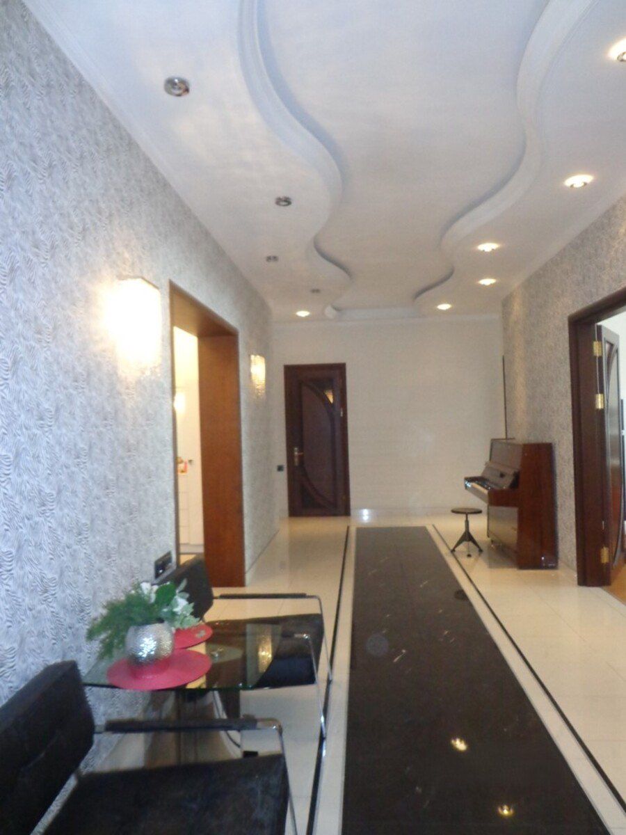 Satılır 4 otaqlı yeni tikili 212 m² — Mənzil, Bakı (2)