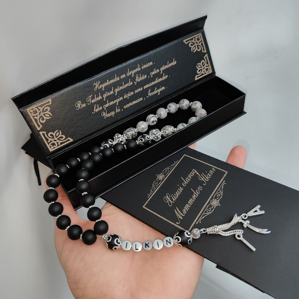 Şəxsi adla fərdiləşdirilən təslimlik təsbehləri – hədiyyə qutusunda — Uca bilərziklər, Digah (10)