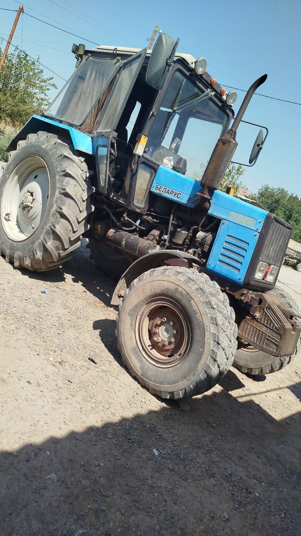 Belarus 892 traktor - Model: Belarus 892 (etiket üzərində “Беларус — Traktorlar, İmişli (6)