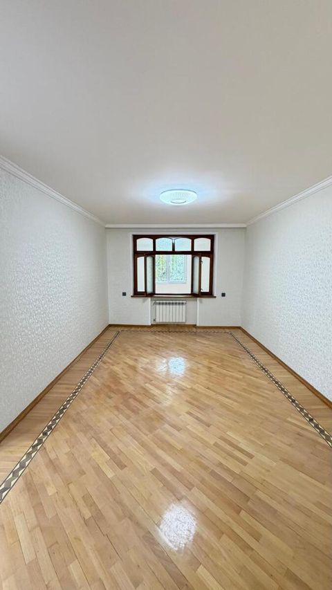 Satılır 3 otaqlı köhnə tikili 50 m² — Bakı