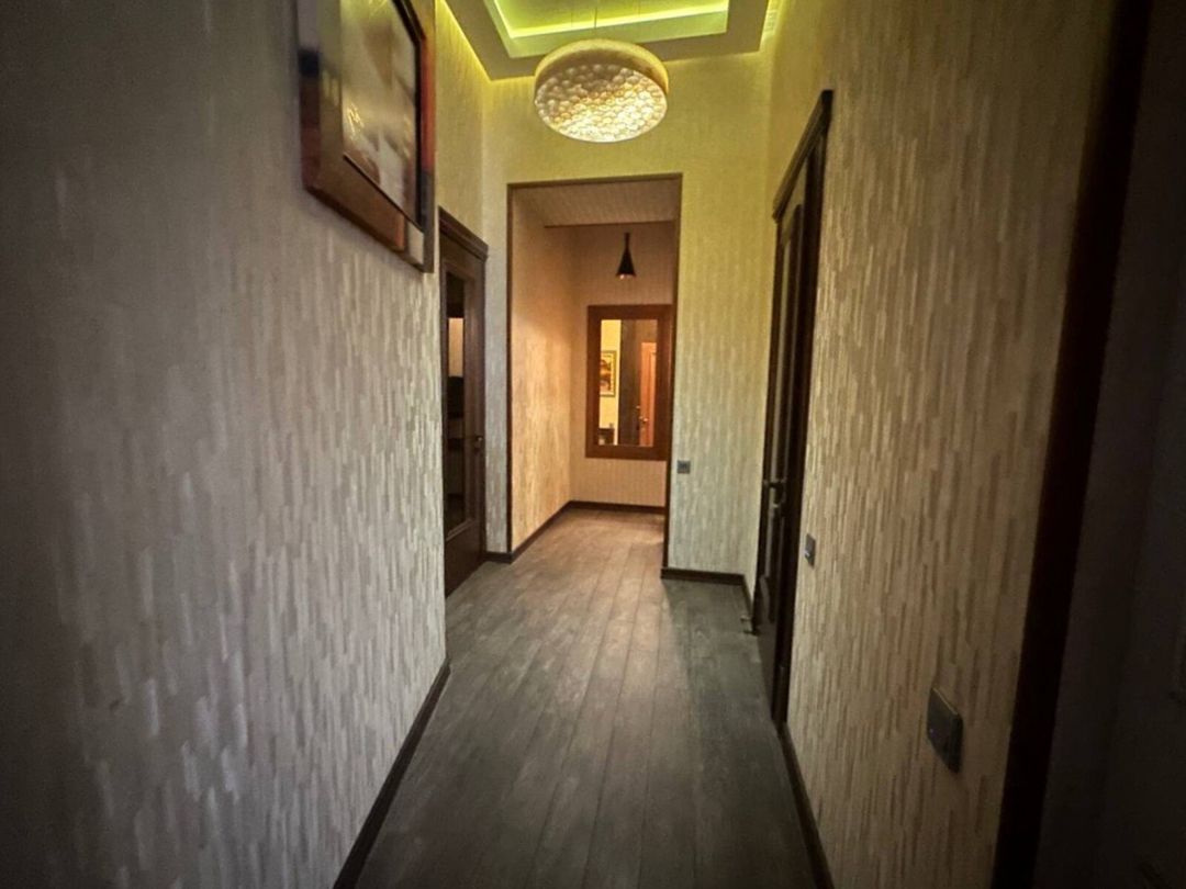 Satılır 3 otaqlı köhnə tikili 120 m² — Mənzil, Bakı (7)