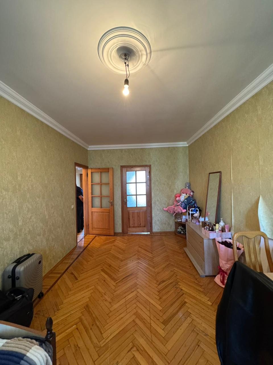 Satış: 4 otaqlı Köhnə tikili, 115 m², Nəsimi rayonu — Mənzil, Bakı (9)