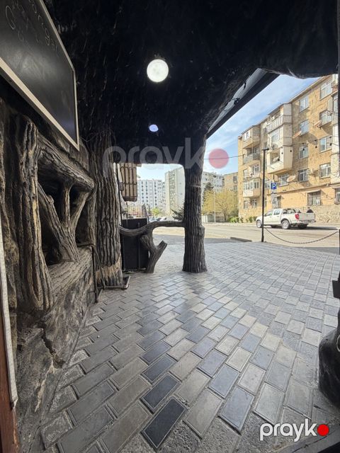 Satılır obyekt 360 m²