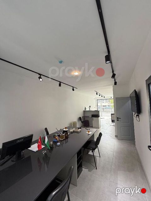 Satılır obyekt 50 m²