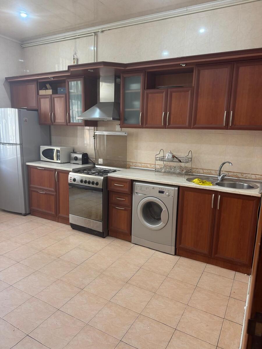 İcarəyə verilir 2 otaqlı yeni tikili 90 m² — Mənzil, Bakı (7)