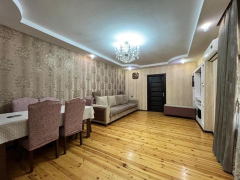 Satılır 5 otaqlı həyət evi/bağ evi 175 m² — Bakı