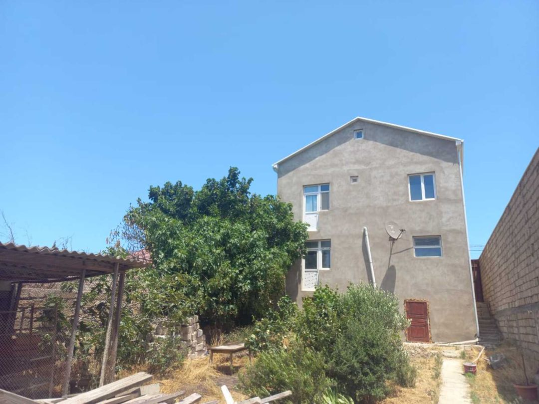 Satılır 3 otaqlı həyət evi/bağ evi 150 m² — Ev, villa, Bakı (3)