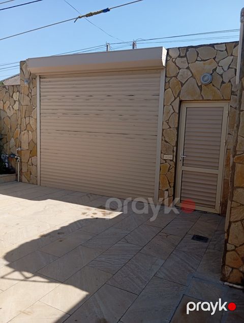 Həyət evi, Qala qəs