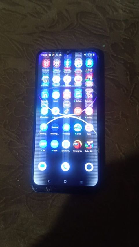 Realme C21, rəng - Göy — Xırdalan