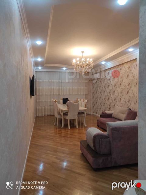 İcarəyə verilir 3 otaqlı yeni tikili 147 m²