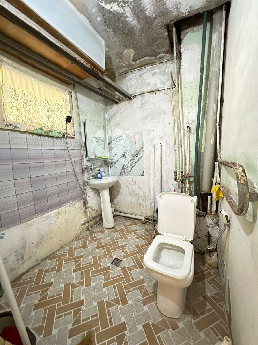 Satılır 1 otaqlı köhnə tikili 40 m² — Mənzil, Bakı (7)