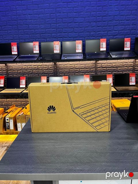 Noutbuk Huawei MateBook D16