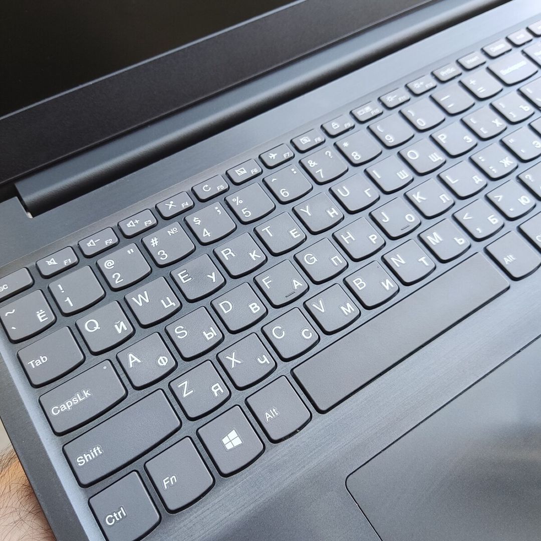 Noutbuk Lenovo i3-10 nəsil/8GB DDR4/SSD — Elektronika, Bakı (3)