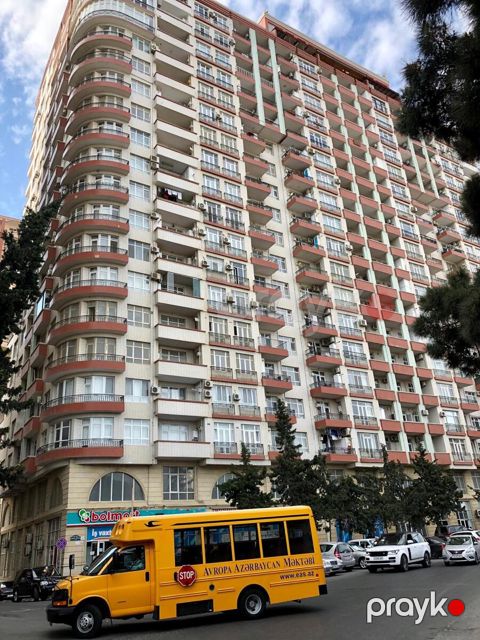 İcarəyə verilir 4 otaqlı yeni tikili 170 m²