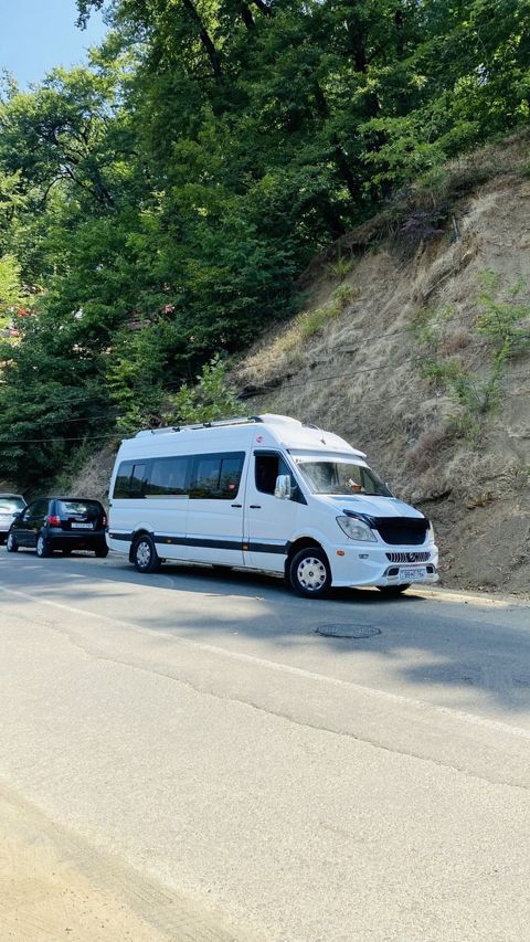 Avtobus sifarişi — Bakı