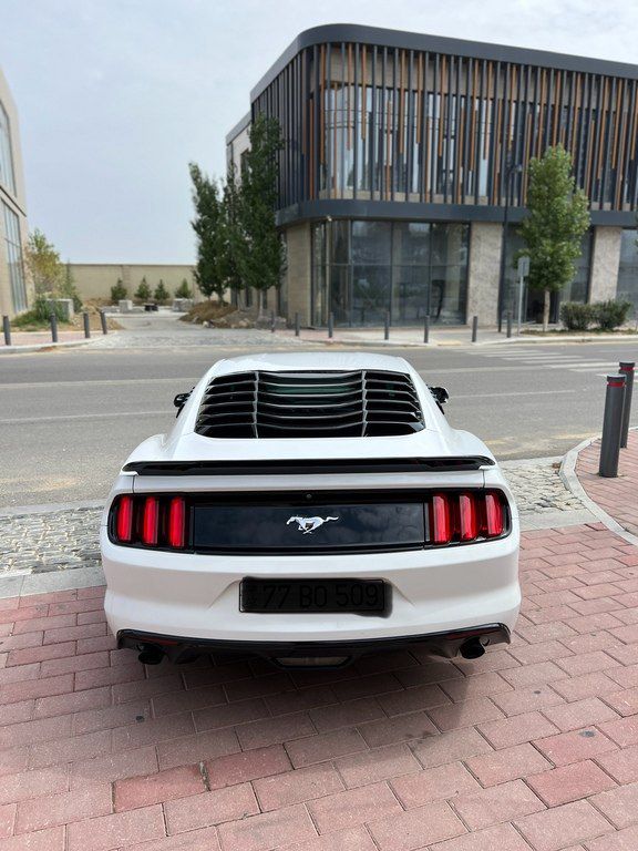 Ford Mustang, 2.3 L, 2015 il, 138 000 km — Avtomobillər, Bakı (4)