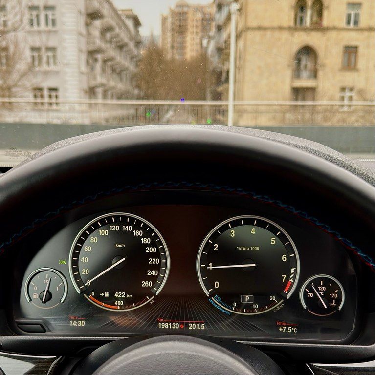 BMW 528, 2.0 L, 2013 il, 210 000 km — Avtomobillər, Bakı (6)