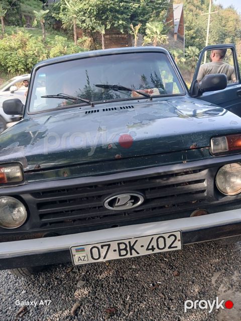 VAZ (Lada) 4x4 Niva: 1.7 l 2001 il 321257 km Universal