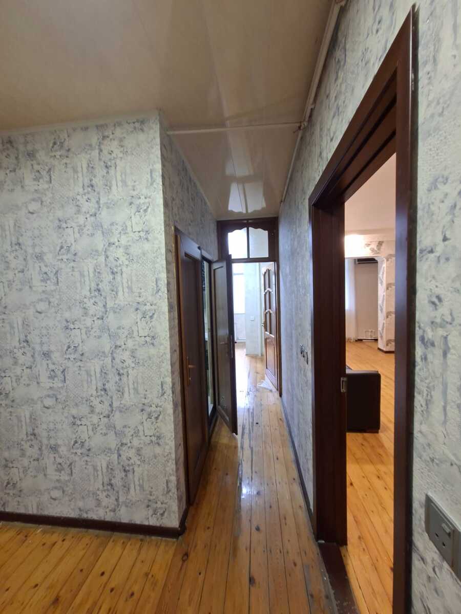 Satılır 2 otaqlı köhnə tikili 62 m² — Mənzil, Bakı (10)
