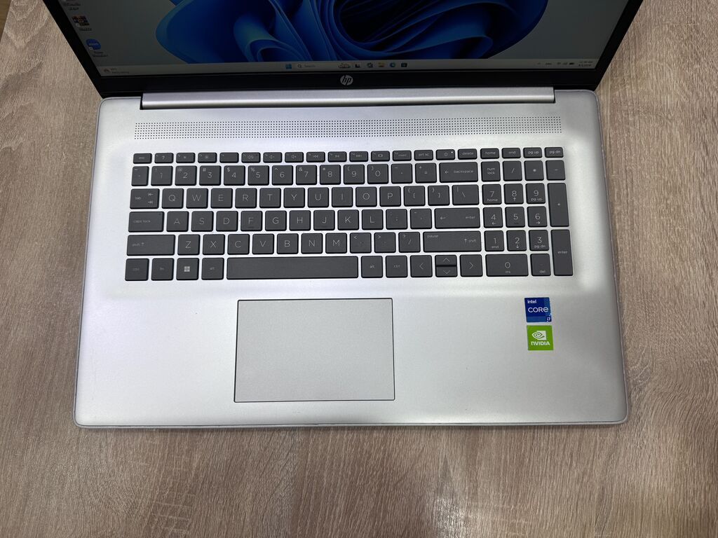 İşlənmiş HP Pavilion, 17.3 Intel Core i7, 512 GB, Ünvandan götürmə, Ödənişli çatdırılma, Rayonlara çatdırılma — HP, Bakı (6)