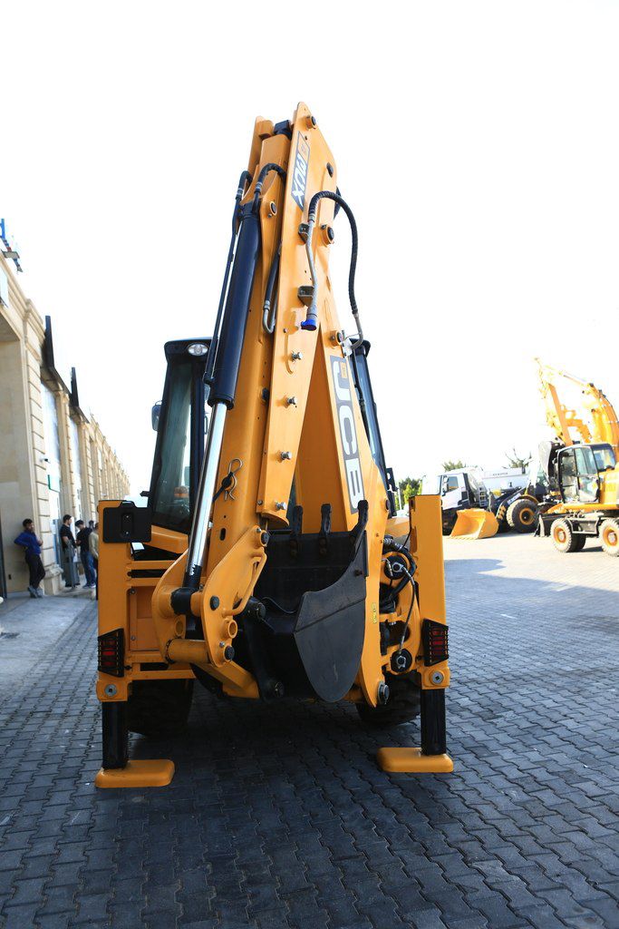 JCB 3cx, 2025 il — İnşaat texnikası, Bakı (8)