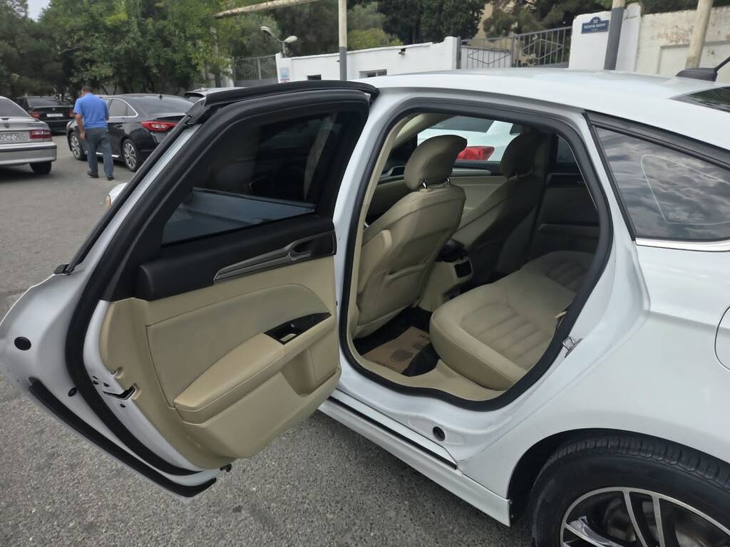 Ford Fusion (North America), 1.5 L, 2014 il, 200 000 km — Avtomobillər, Bakı (11)