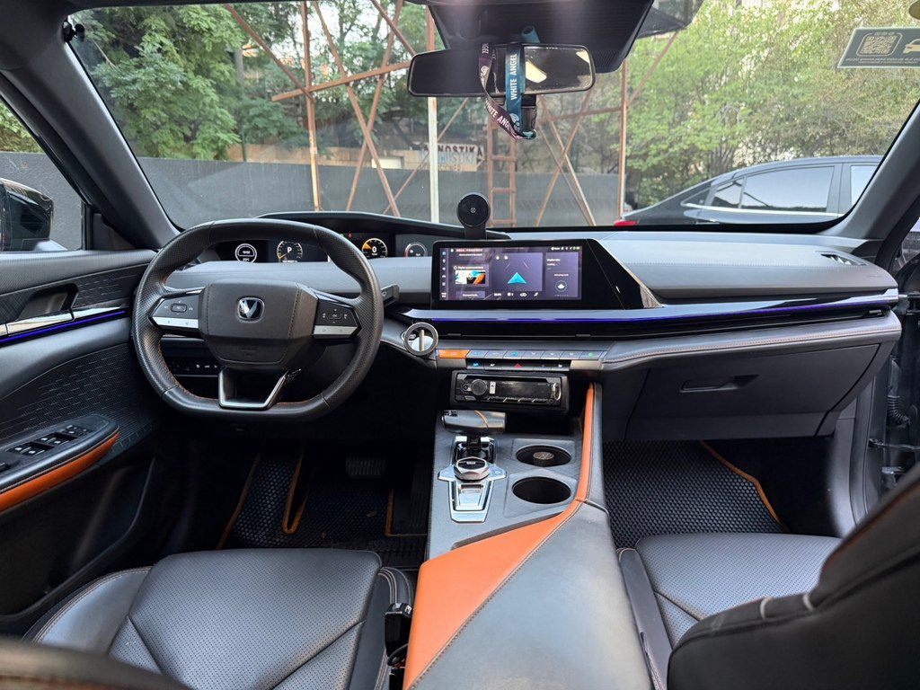 Changan Uni-V iDD, 1.5 L, 18.4 kWh, 2023 il, 89 500 km — Avtomobillər, Bakı (8)
