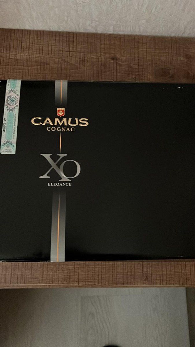 Camus xo elegance içki — Toyuq və xoruz, Bakı (2)
