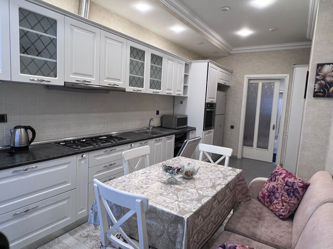 İcarəyə verilir 3 otaqlı yeni tikili 170 m² — Mənzil, Bakı (3)