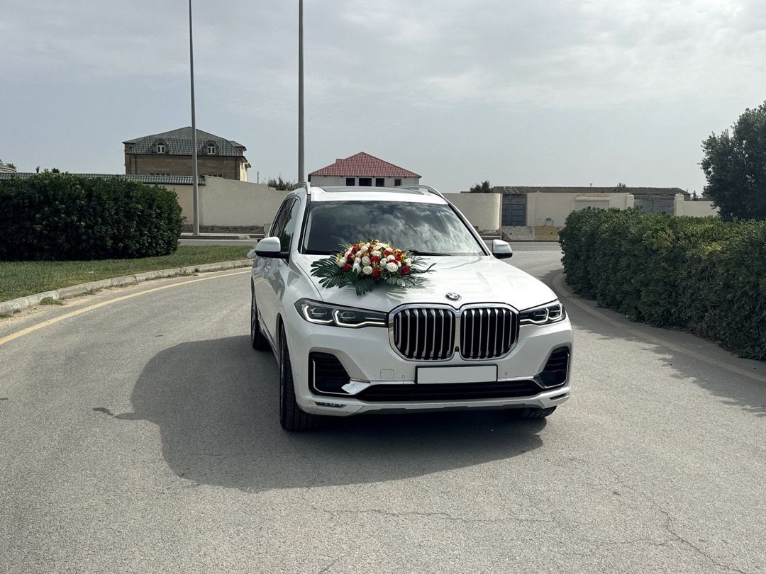Bəy gəlin maşını BMW X7 — Avtomobil icarəsi, Bakı (7)