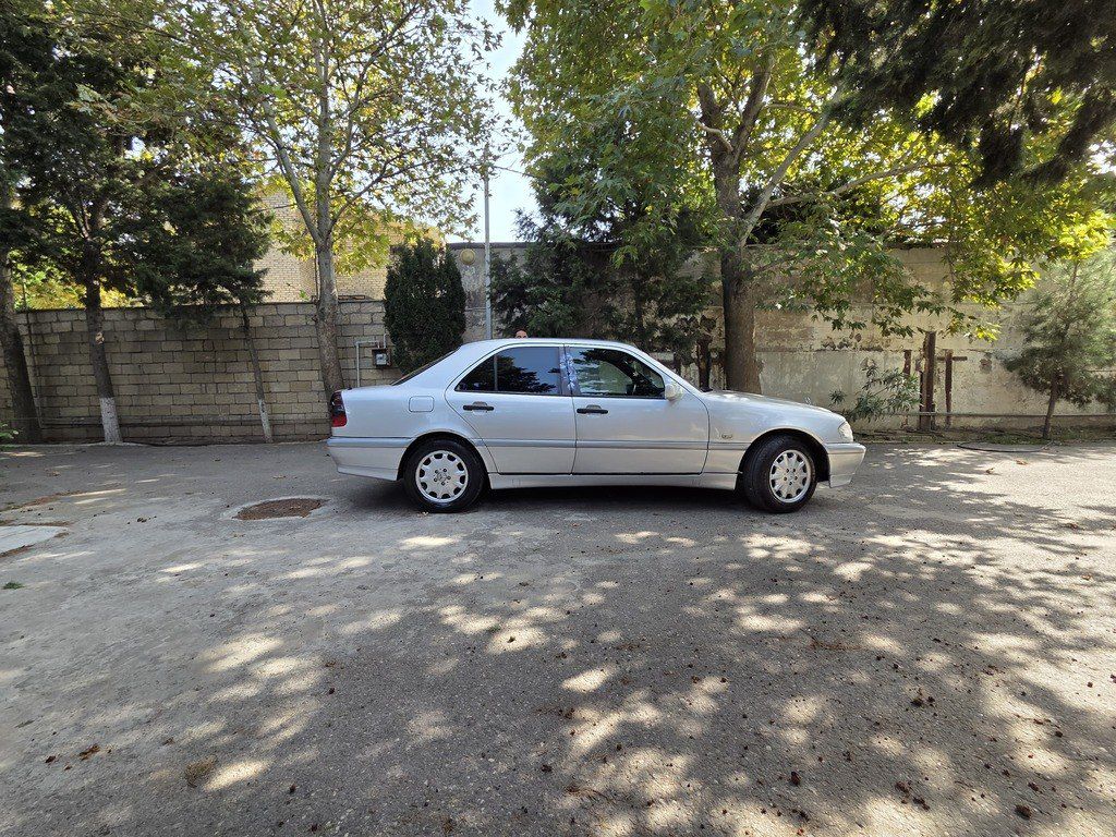 Mercedes C 200, 2.0 L, 1997 il, 390 000 km — Avtomobillər, Bakı (7)