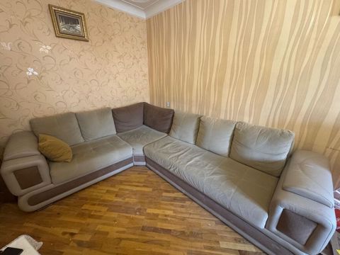 Divan 180 azn yaxşı vəzyətdədi Hezi aslanov metrosunun yaninda Bazalı — Bakı
