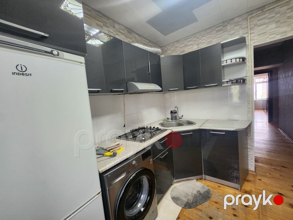 Salyan, 3 otaqlı, Köhnə tikili, 85 kv. m — Mənzil, Salyan (6)