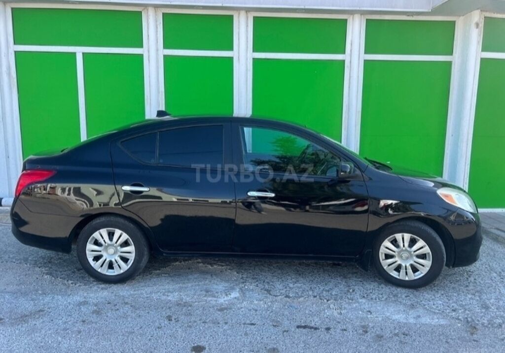 Nissan Versa: 1.6 l 2012 il Sedan — Avto, Bakı (4)