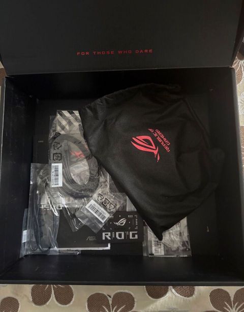 ASUS ROG Maximus Z790 Hero – Gaming Ana Plata plata kaputere taxılıb — Digah