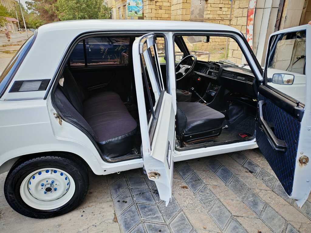 Lada (VAZ) 2107, 1.6 L, 2003 il, 215 000 km — Avtomobillər, Şirvan (9)