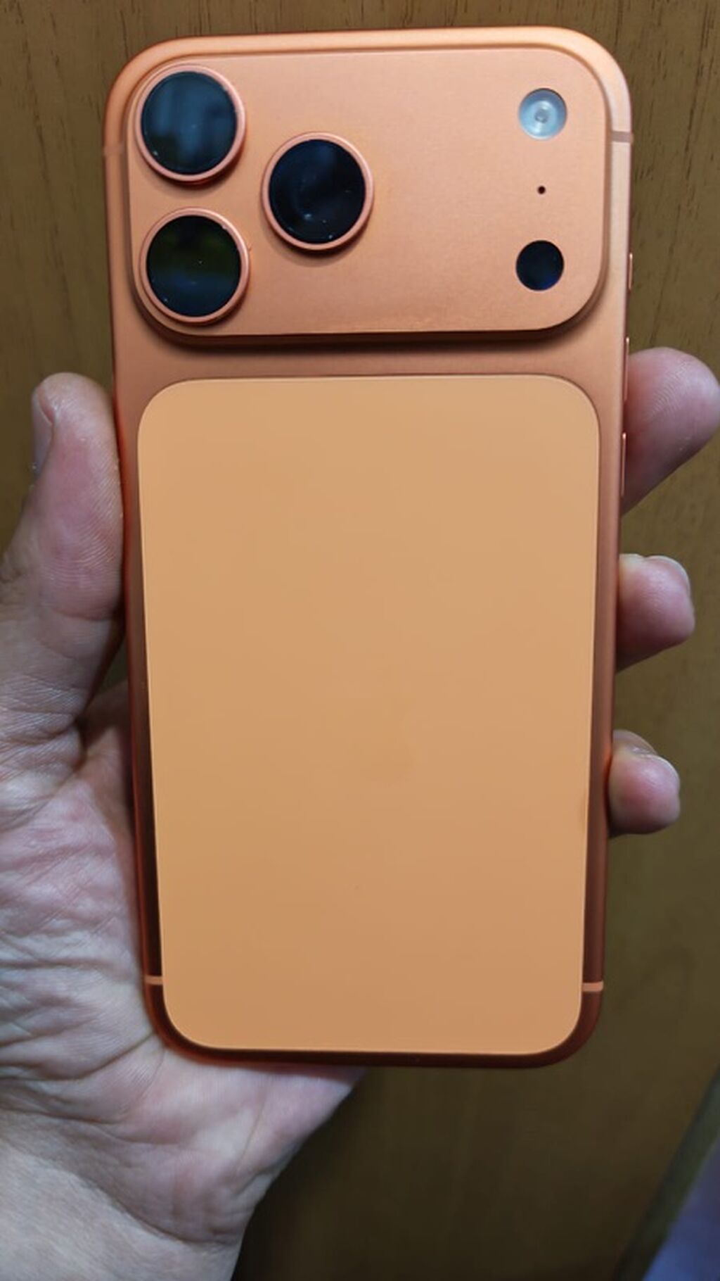 IPhone 17 Pro Max 12/256 UzerindeA-case hediyye verilir. Cizigi ve — Digər, Bakı (4)