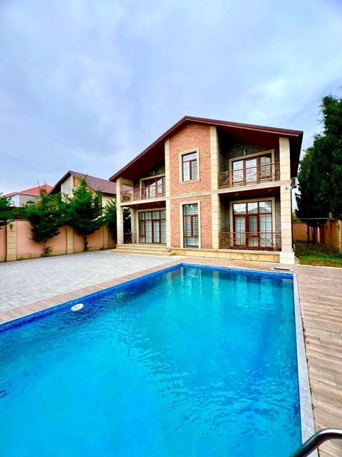 Satılır 5 otaqlı həyət evi/bağ evi 220 m² — Bakı