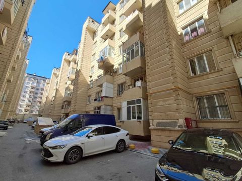 2-otaqlı yeni tikili, H.Əliyev küç., 42 m² — Xırdalan