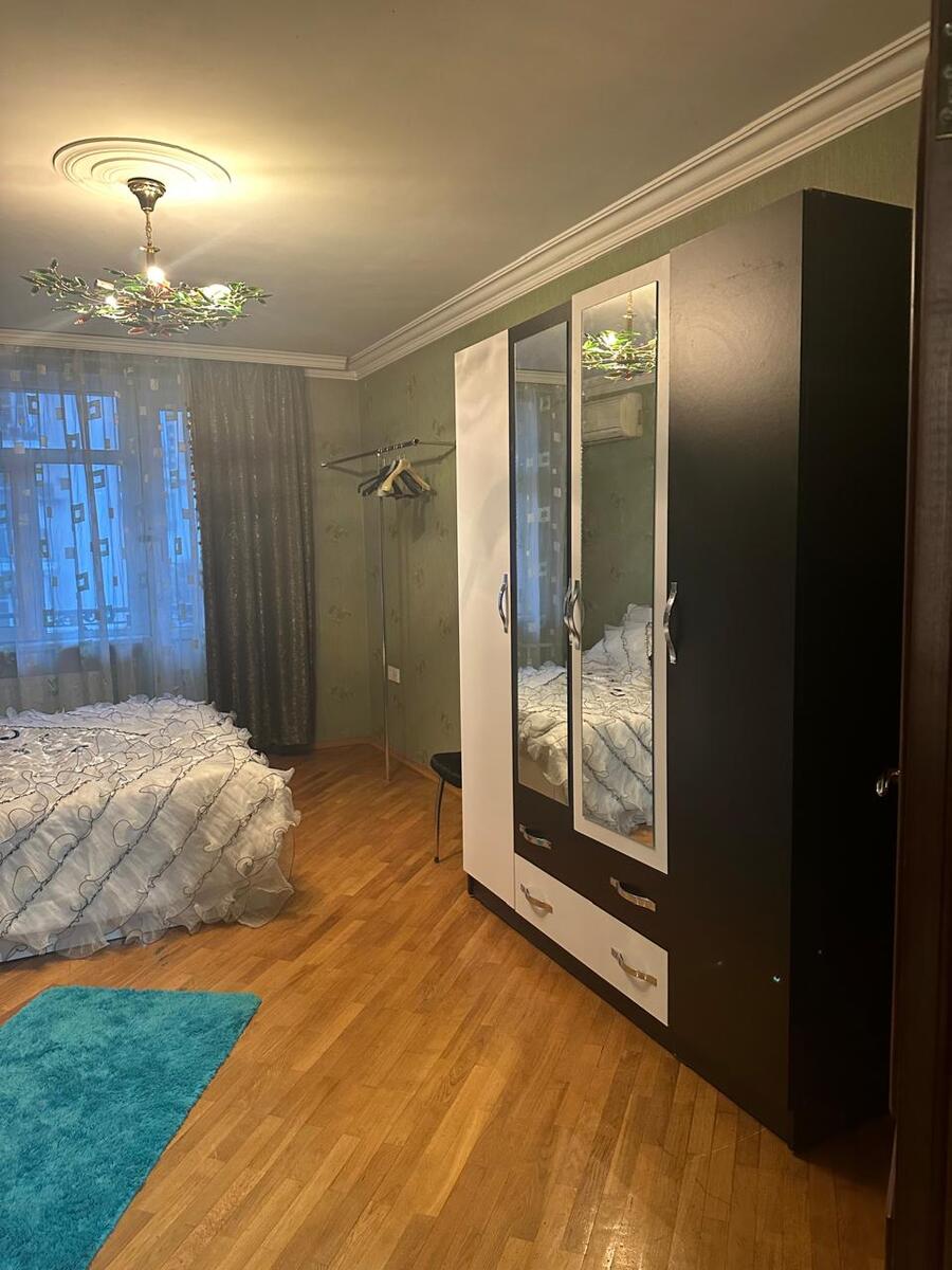 İcarəyə verilir 3 otaqlı köhnə tikili 91 m² — Mənzil, Bakı (6)
