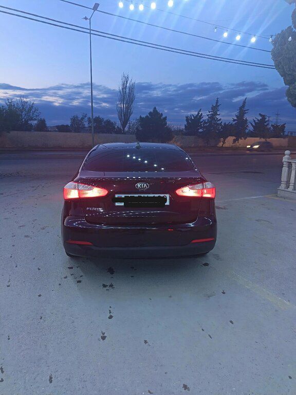 Kia Forte, 1.8 L, 2015 il, 275 000 km — Avtomobillər, Bakı (9)