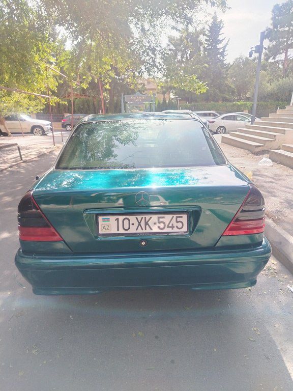 Mercedes C 250, 2.5 L, 1996 il, 64 000 km — Avtomobillər, Bakı (2)